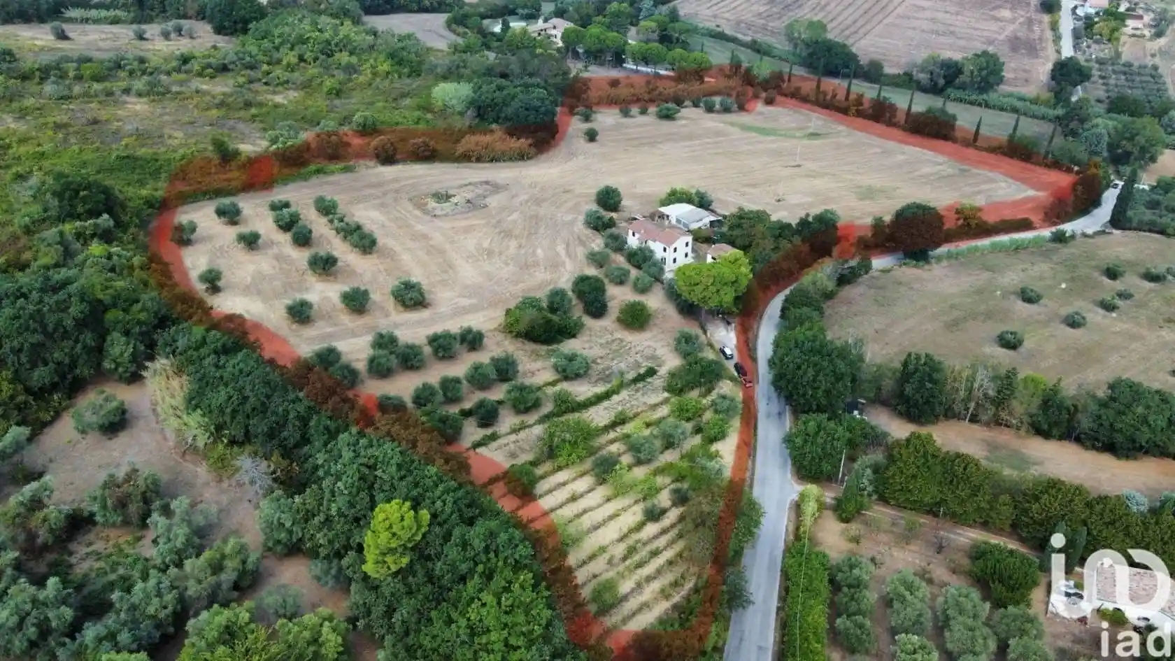Rustico - Casale in vendita a Civitanova Marche