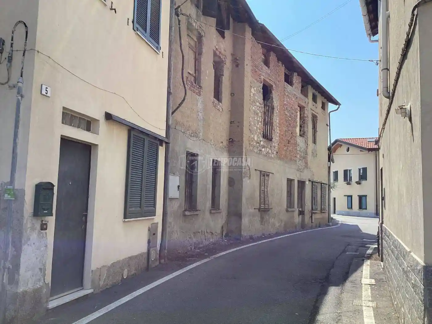 Appartamento in vendita a Lazzate