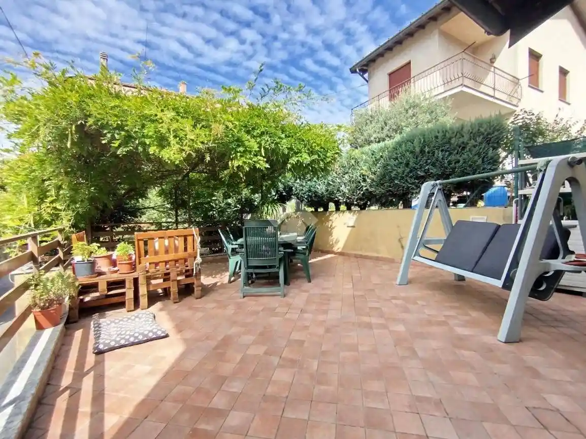 Casa indipendente in vendita a Como