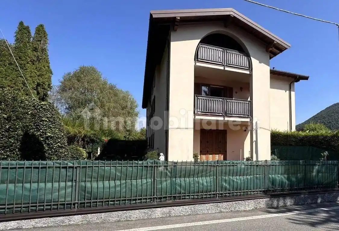 Appartamento in vendita a Alta Valle Intelvi