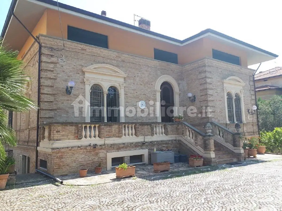 Villa in vendita a Giulianova