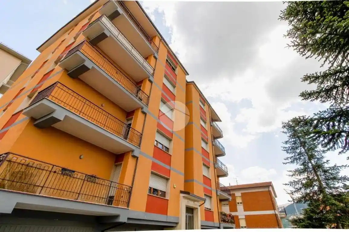 Quadrilocale via San Franco d'Assergi 9, Santa Barbara - San Sisto, L'Aquila - foto 2