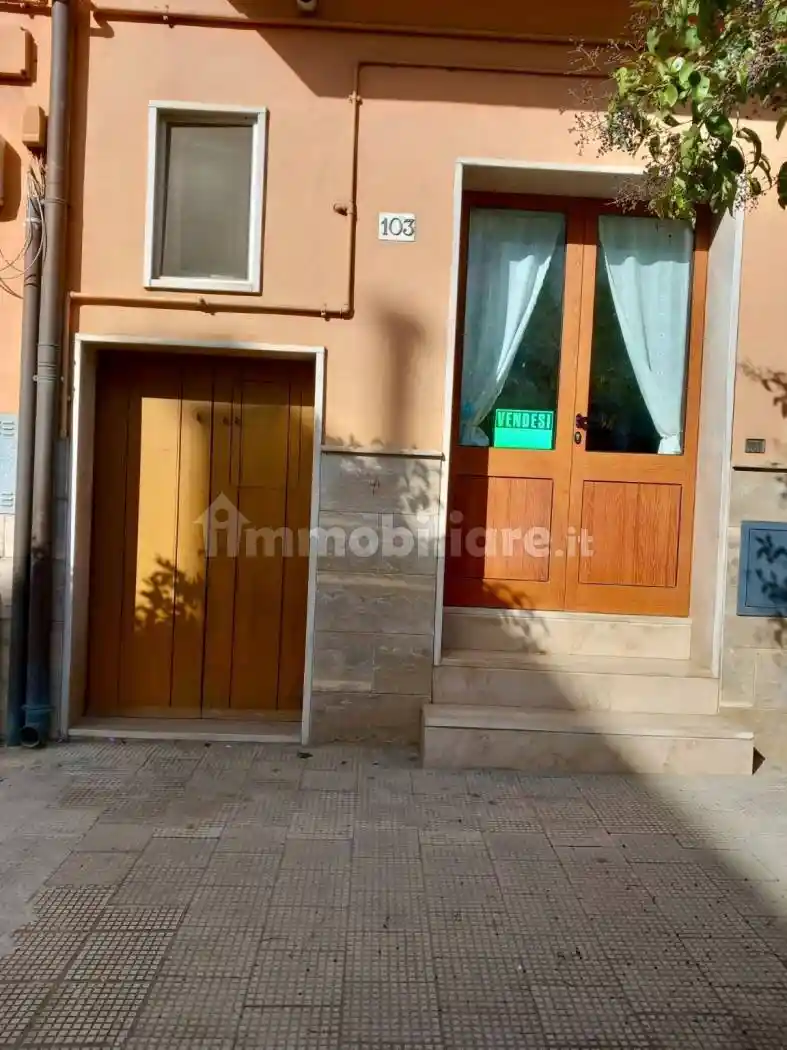 Appartamento in vendita a Irsina