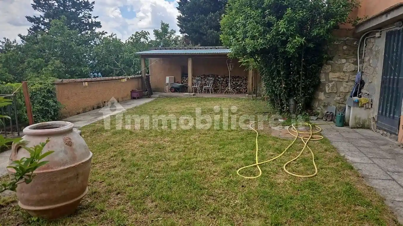 Casa indipendente in vendita a Scarperia e San Piero