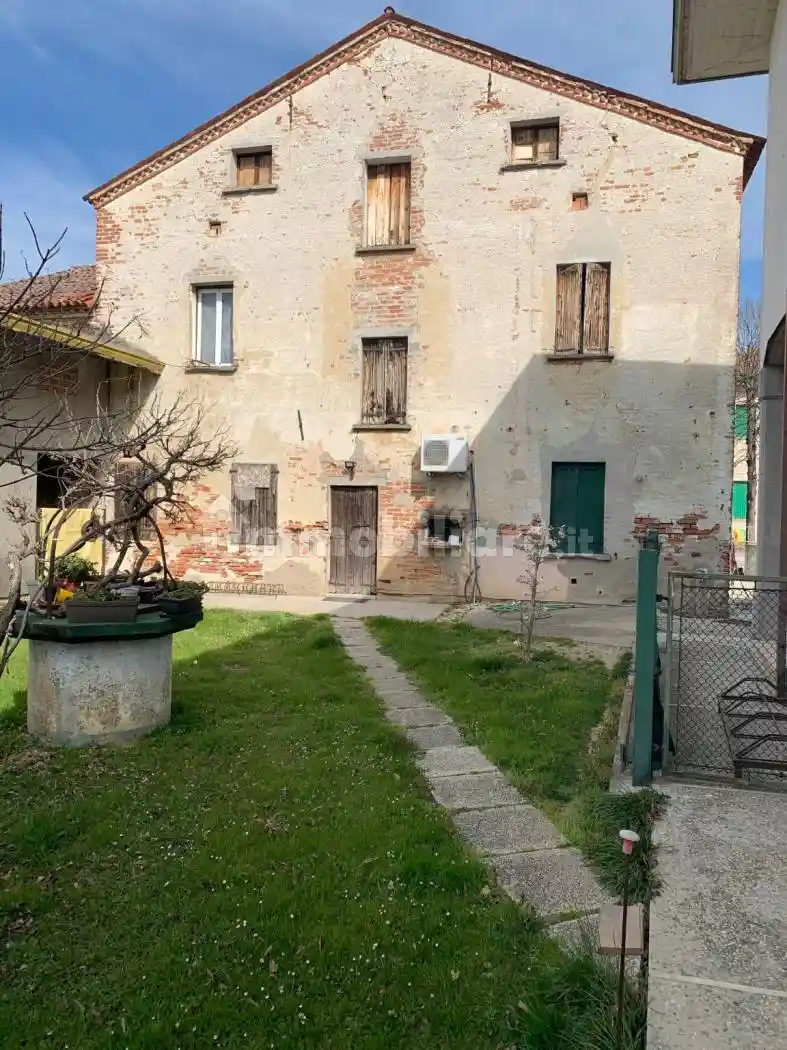 Rustico - Casale in vendita a Noale