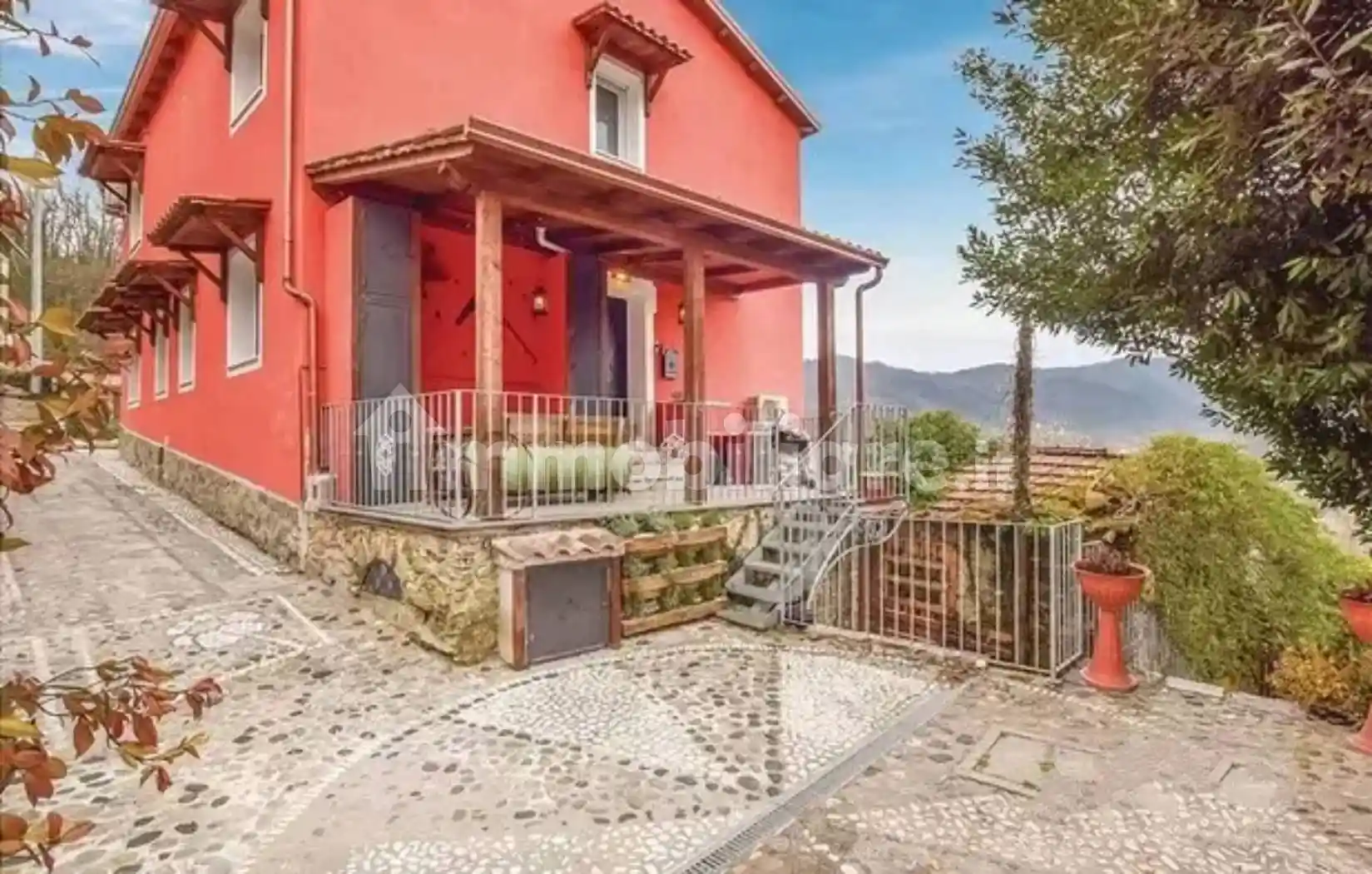 Villa in vendita a Beverino