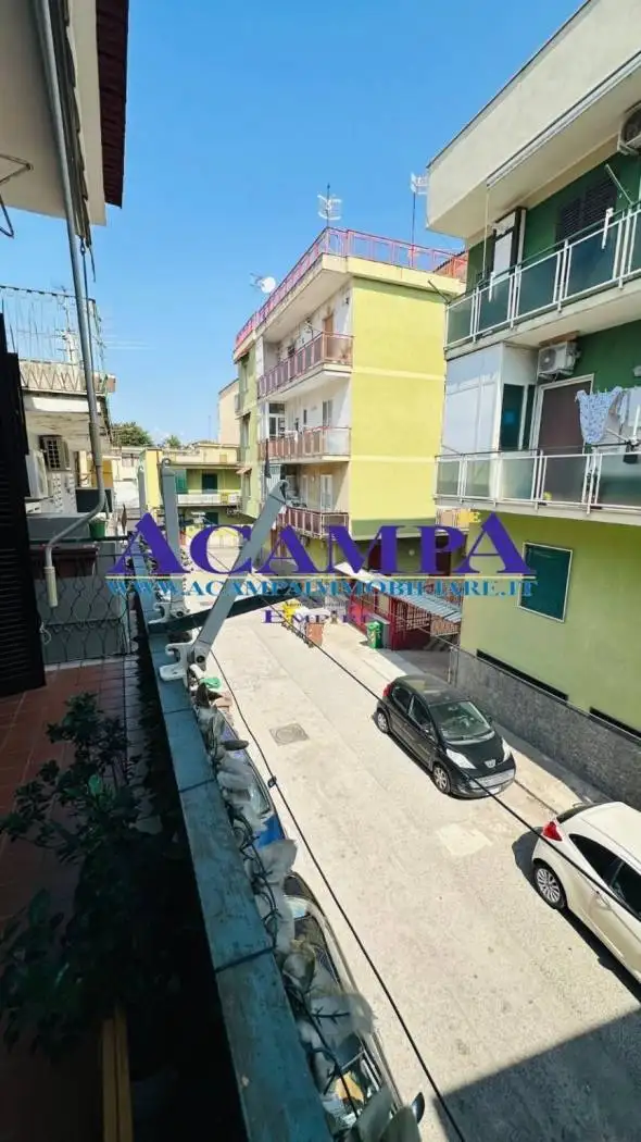 Palazzo - Edificio in vendita a Napoli