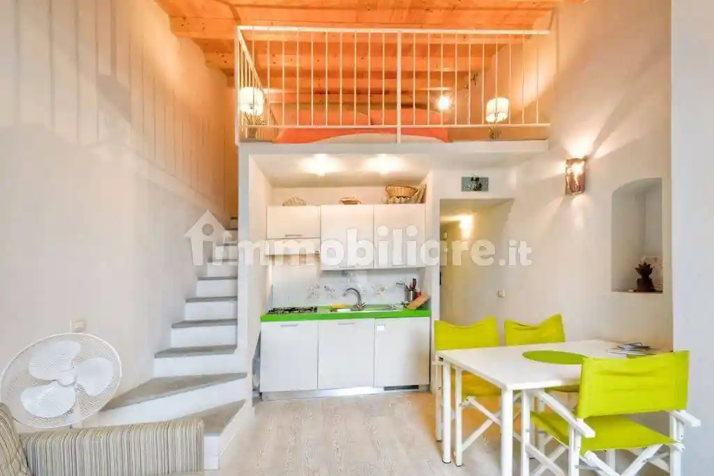 Quadrilocale via Zaccaria 18, Centro Storico, Alghero - foto 3