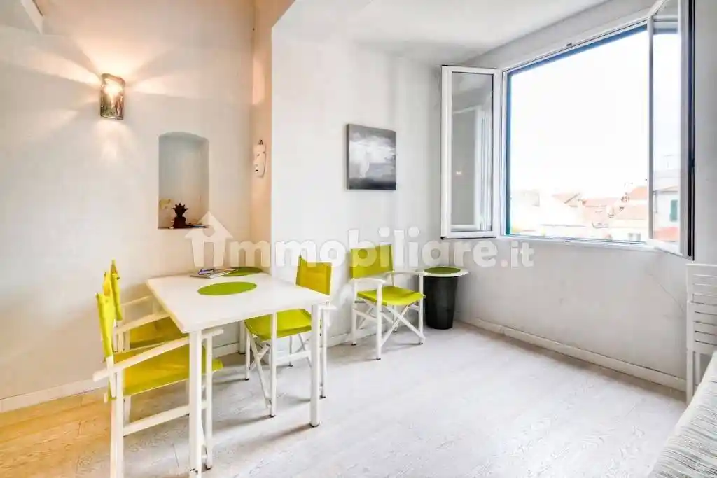 Quadrilocale via Zaccaria 18, Centro Storico, Alghero - foto 4