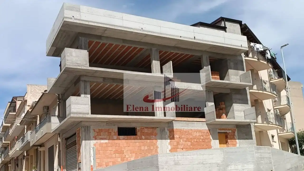 Palazzo - Edificio in vendita a Alcamo