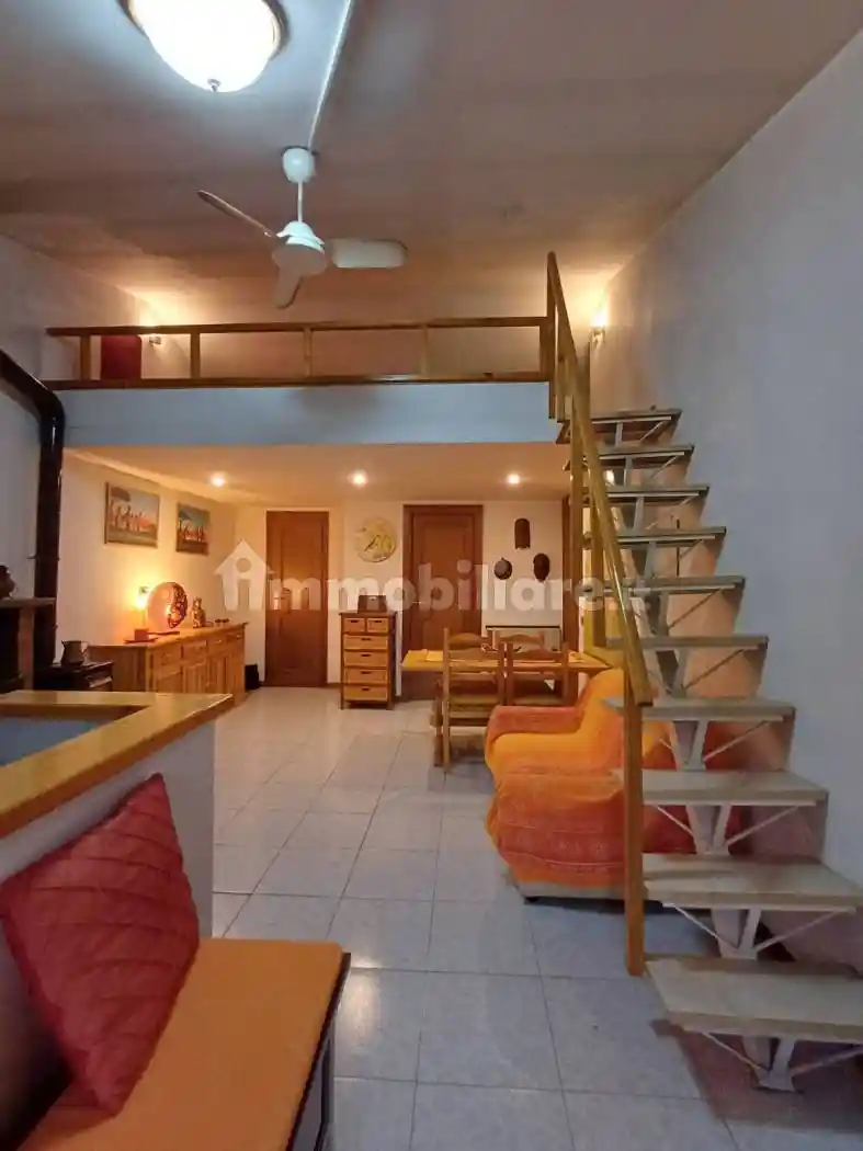 Appartamento in vendita a Piansano