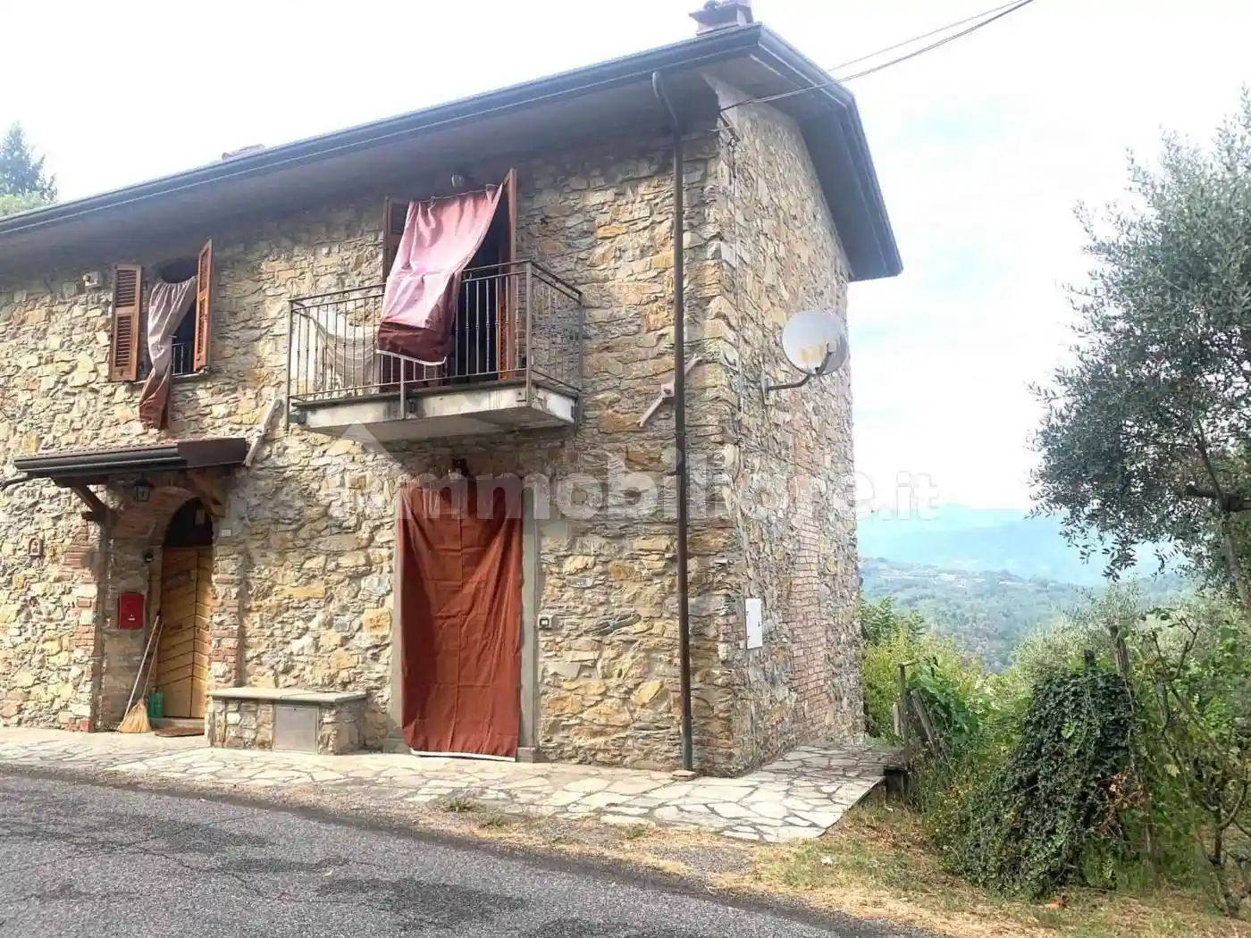 Casa indipendente in vendita a Fivizzano