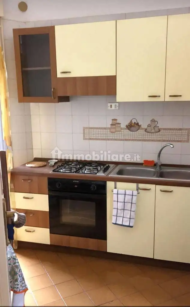 Palazzo - Edificio in Affitto - foto 4