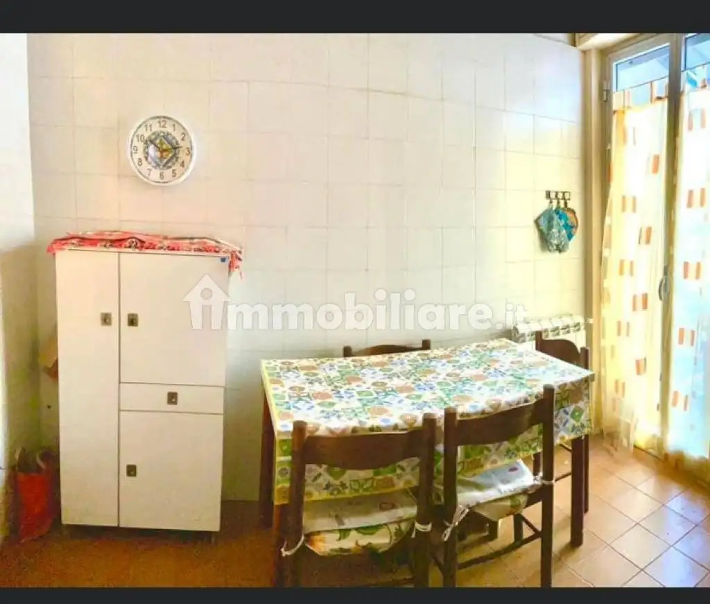 Palazzo - Edificio in Affitto - foto 5