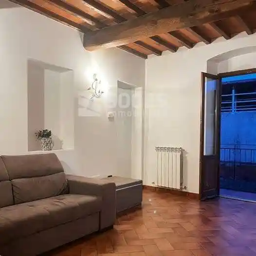 Appartamento in vendita a Montevarchi