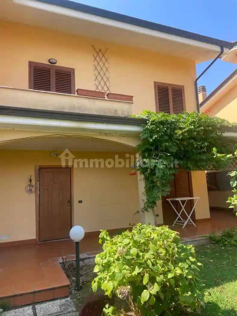 Villa in vendita a Sabaudia