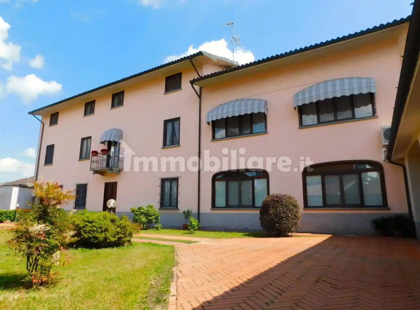 Casa indipendente in vendita a Gambolò