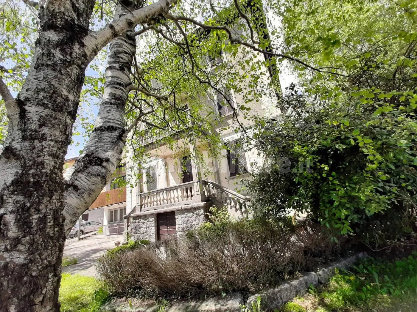 Palazzo - Edificio in Vendita - foto 2