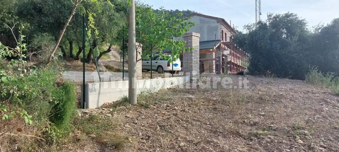 Casa indipendente in vendita a Arquà Petrarca