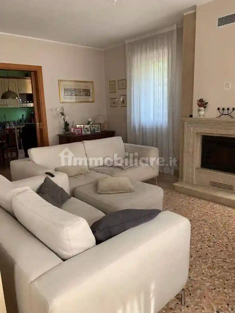 Villa bifamiliare via Vegri Vecchia 49, Centro, Carmignano di Brenta - foto 4