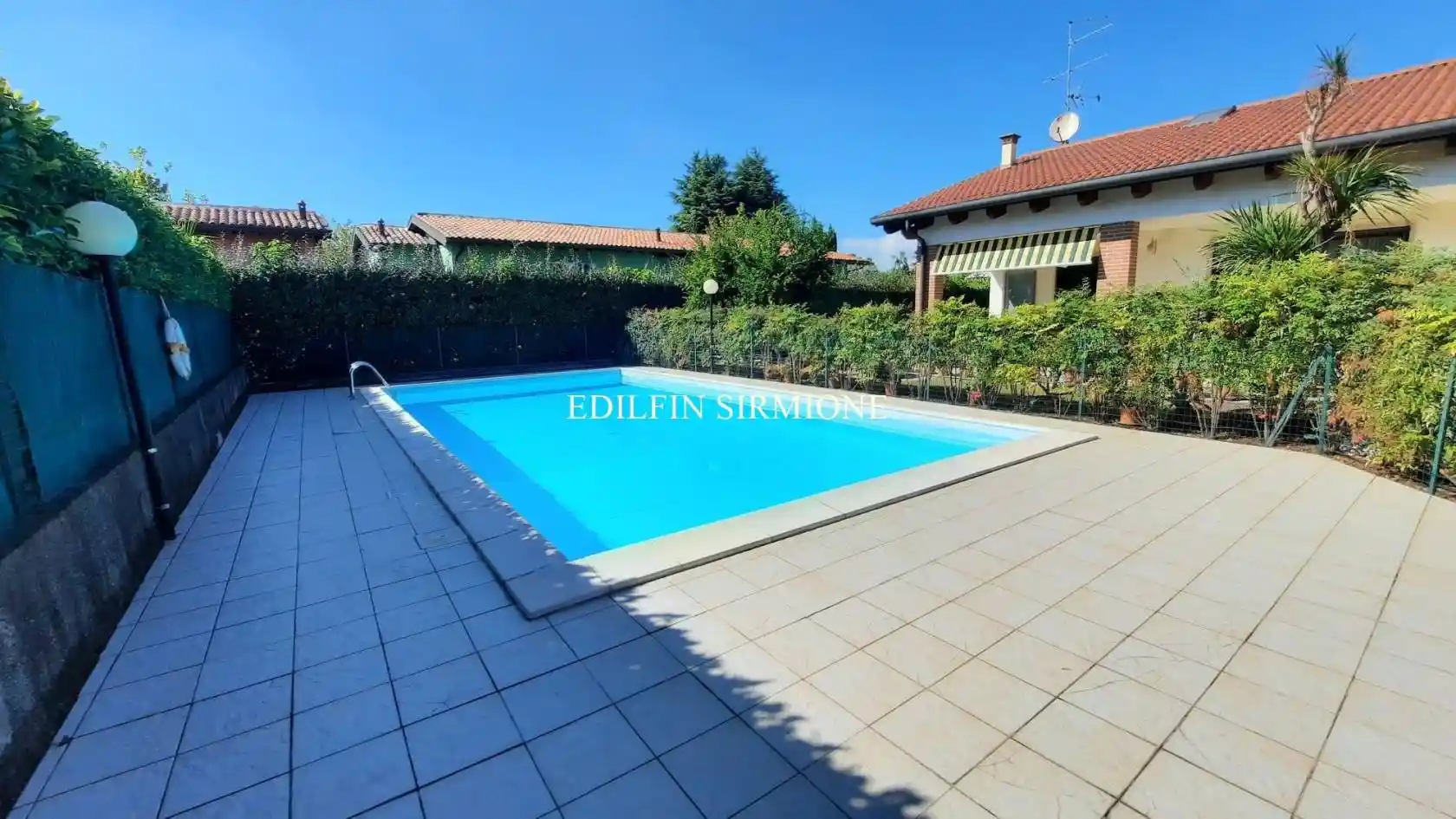 Appartamento in vendita a Sirmione