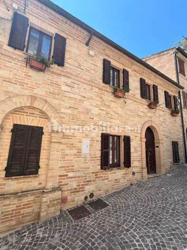 Casa indipendente in vendita a Monte Rinaldo