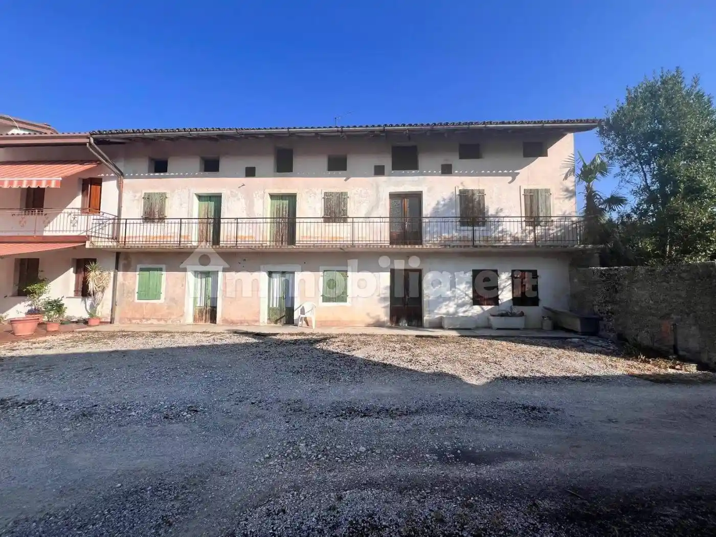 Villa in vendita a Aviano