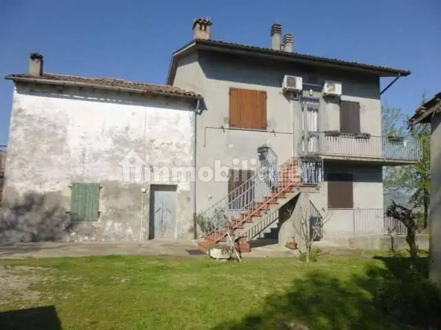 Casa indipendente in vendita a Meldola