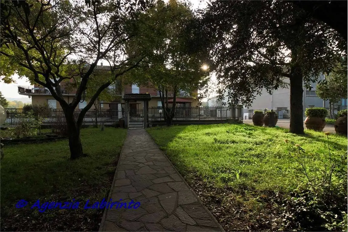 Casa indipendente in vendita a Castrocaro Terme e Terra del Sole