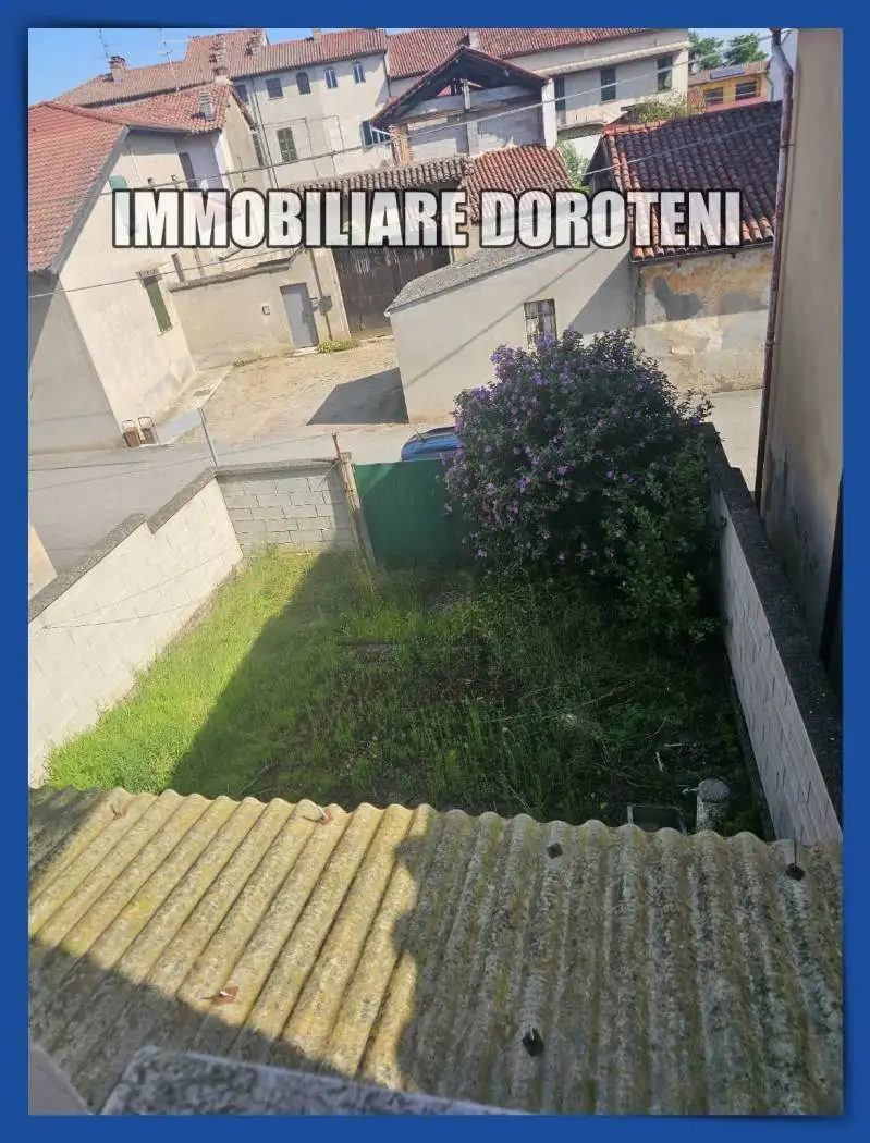 Casa indipendente in vendita a Caresana