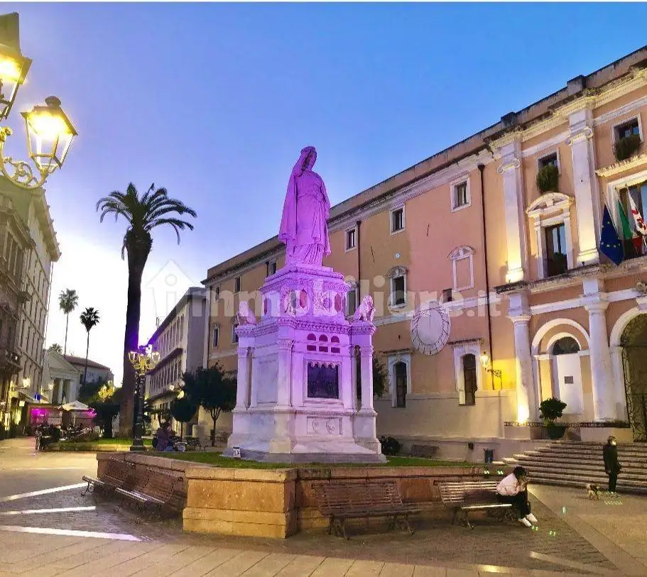 Casa indipendente in vendita a Siamaggiore