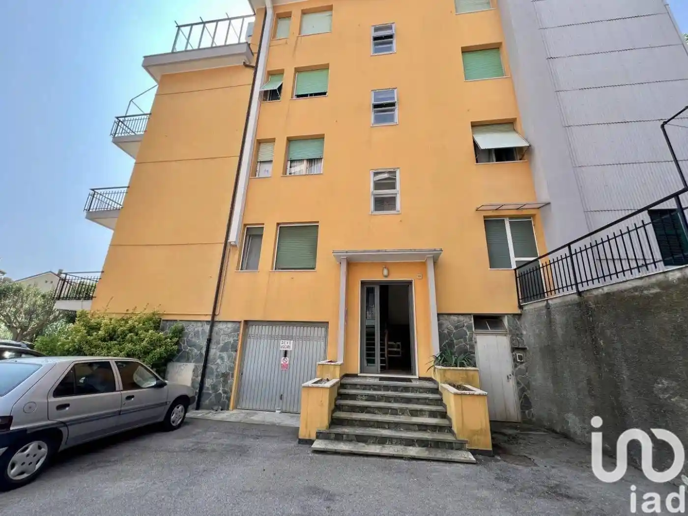 Loft in vendita a Celle Ligure