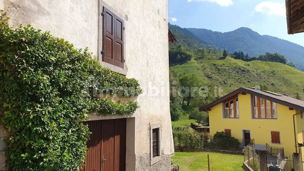 Casa indipendente in vendita a Pieve di Bono-Prezzo