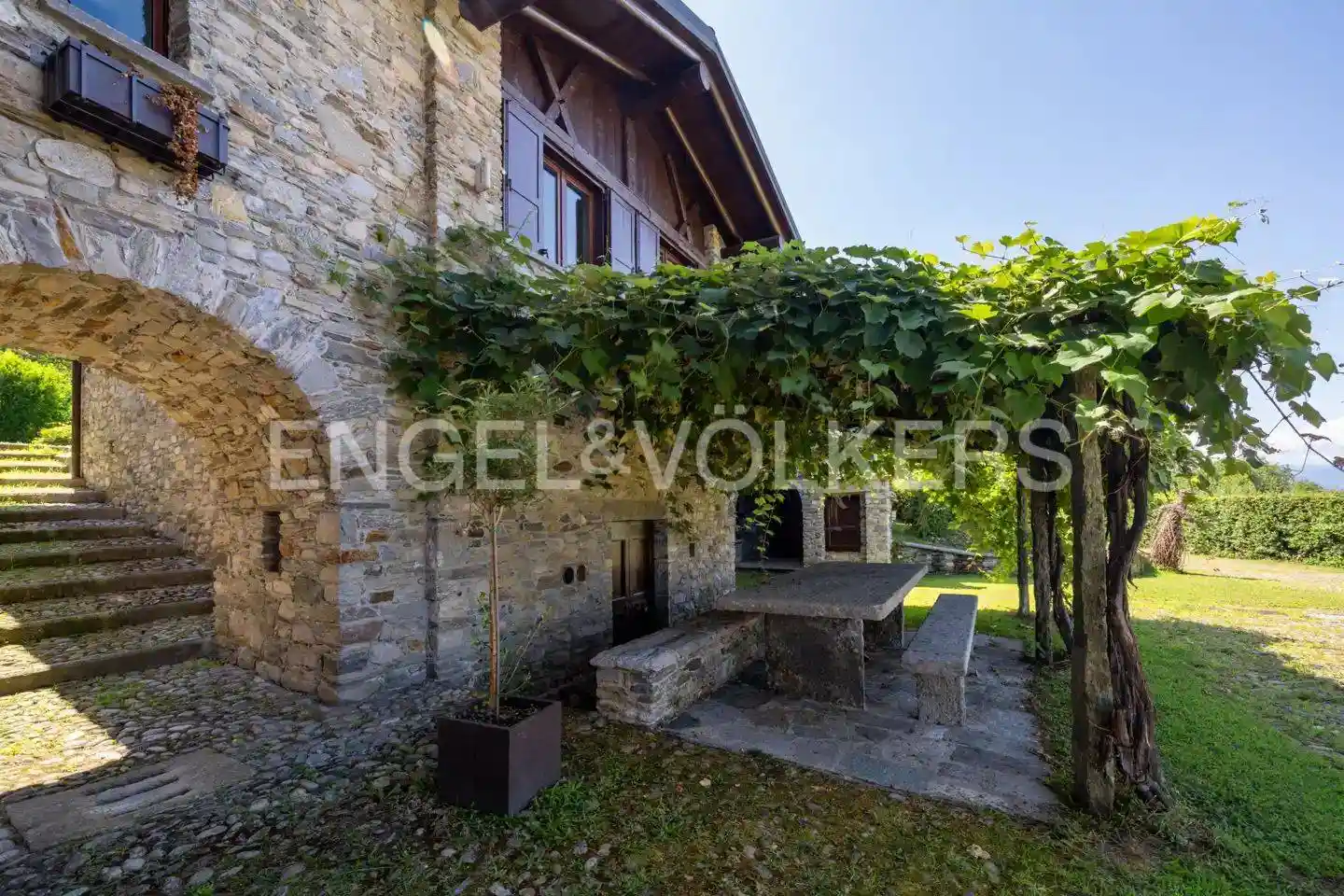 Villa unifamiliare Località Pira Pianeggi, Castelveccana - foto 5