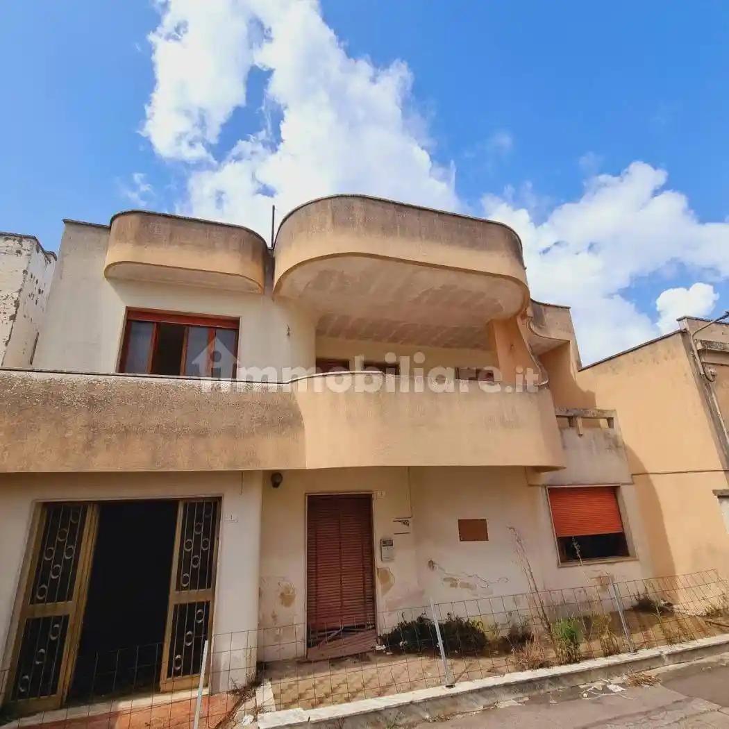 Casa indipendente in vendita a Melissano