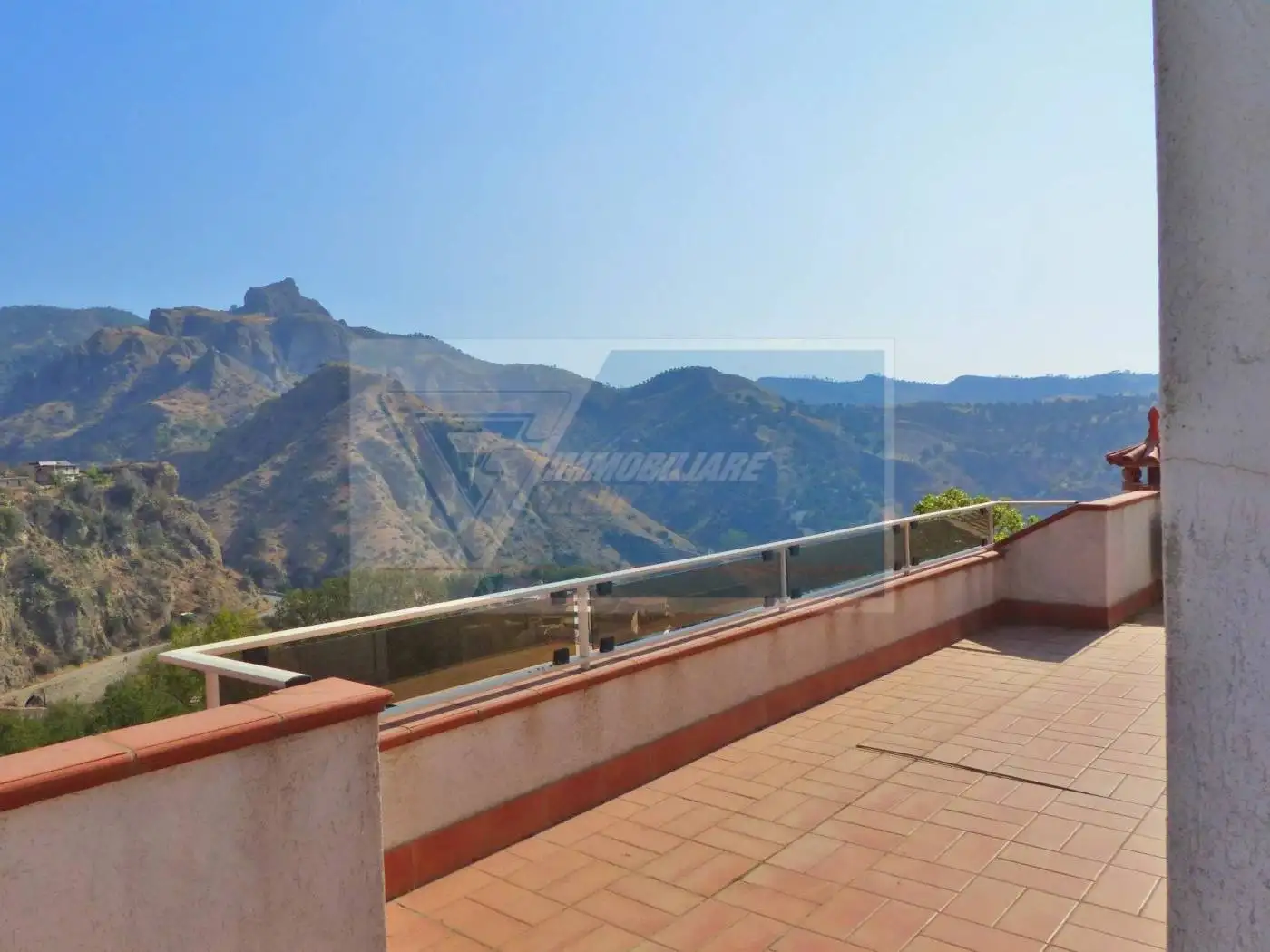 Villa in vendita a Montebello Ionico