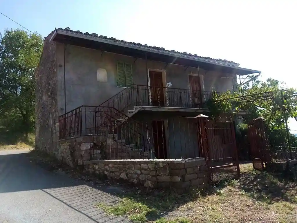 Rustico - Casale in vendita a Veroli