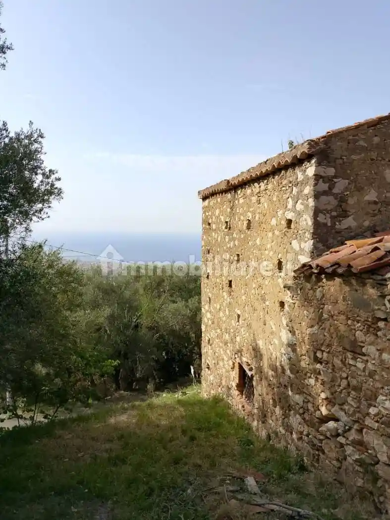 Rustico - Casale in vendita a Sant'Agata di Militello