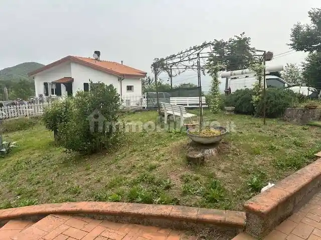 Villa in vendita a Fosdinovo