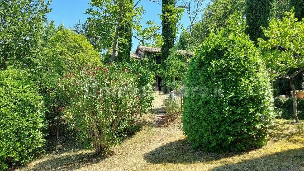 Rustico - Casale in vendita a Belvedere Ostrense