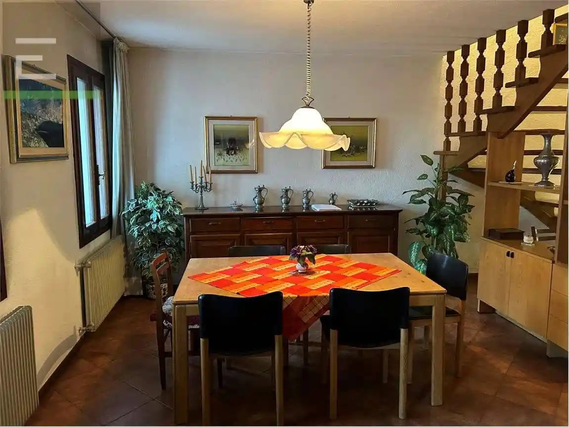 Villa unifamiliare via roma , 201, Centro, Vidor - foto 2