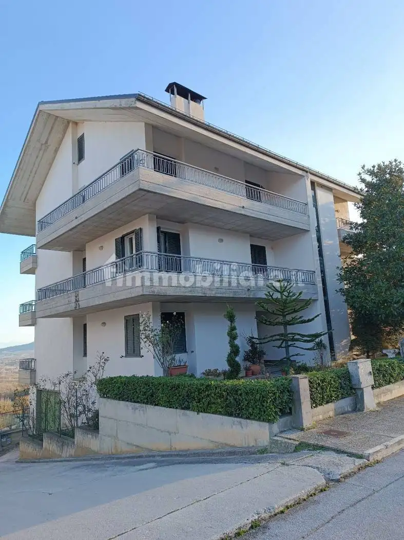 Palazzo - Edificio in Vendita