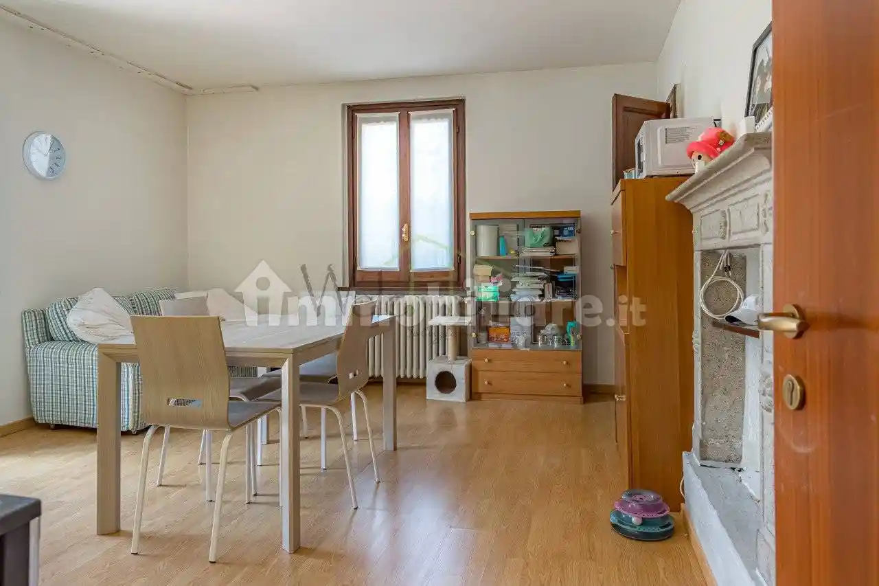 Appartamento in vendita a Albese con Cassano