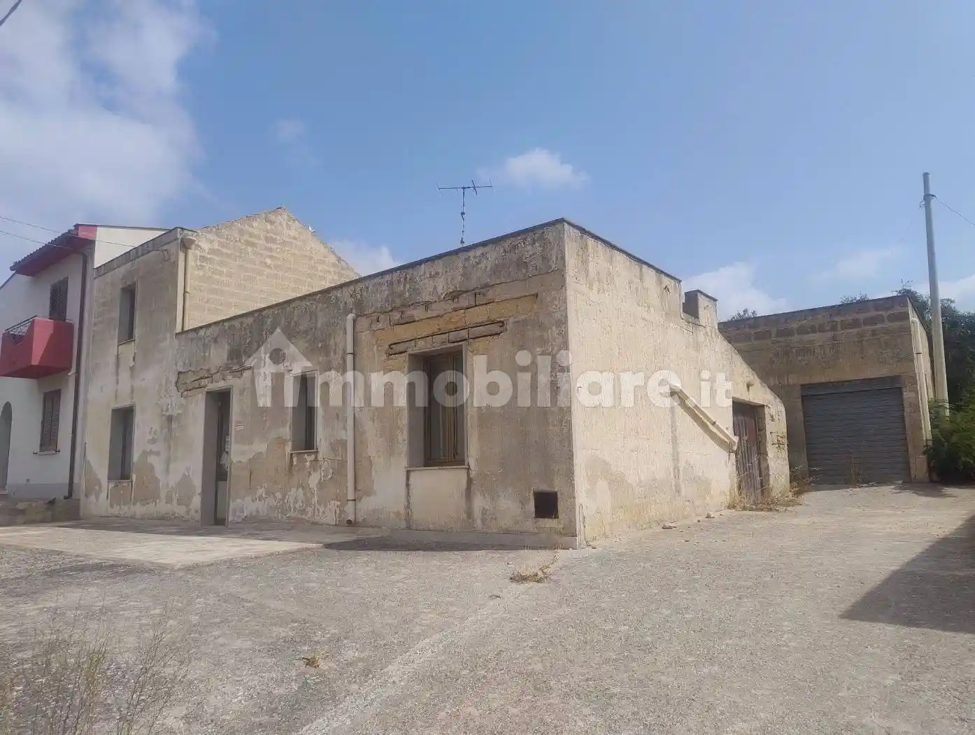 Palazzo - Edificio in vendita a Valderice