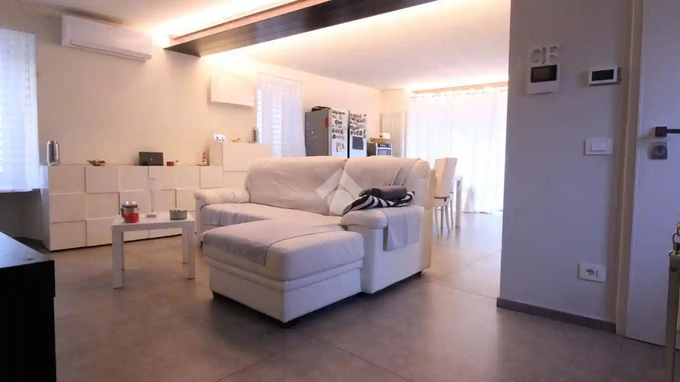 Casa indipendente in vendita a Cavaglià