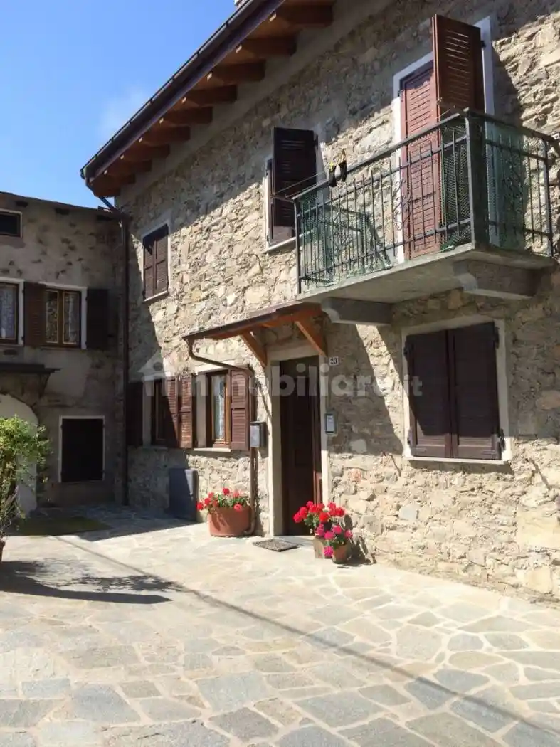 Appartamento in vendita a Teglio