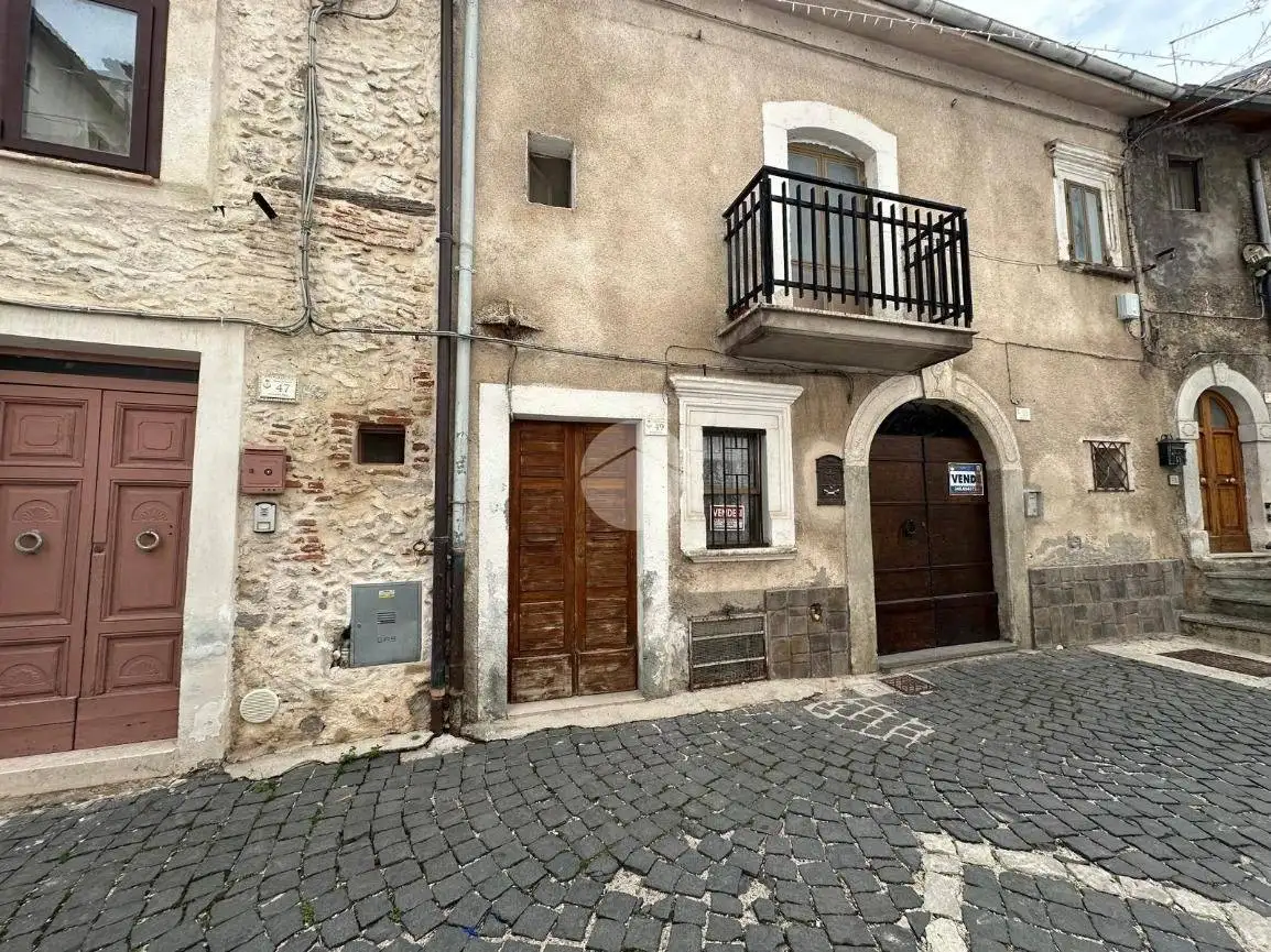 Casa indipendente in vendita a Ovindoli