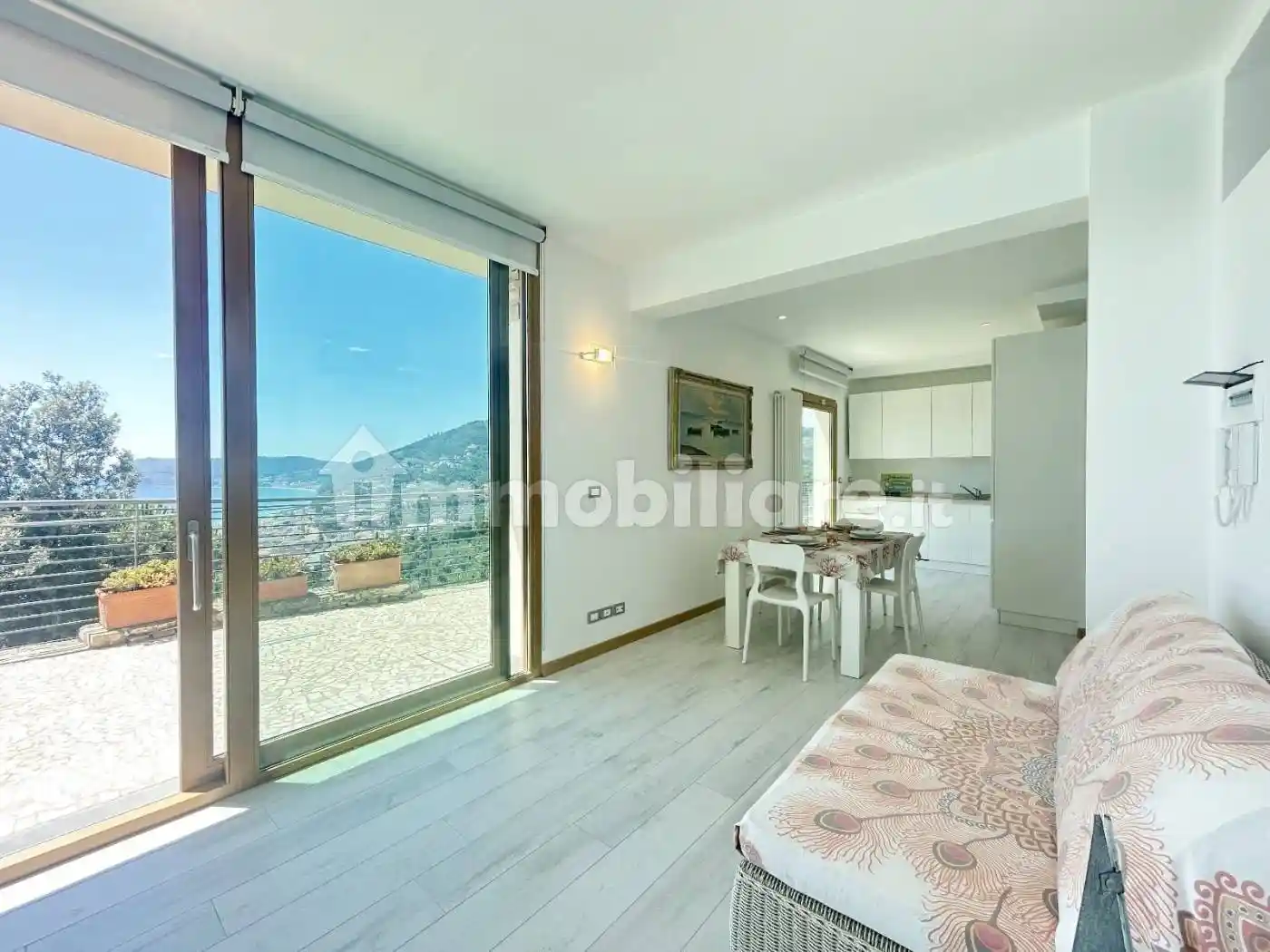 Trilocale via Rangè 28, Collina Centrale, Parco Fuor del Vento, Alassio - foto 3