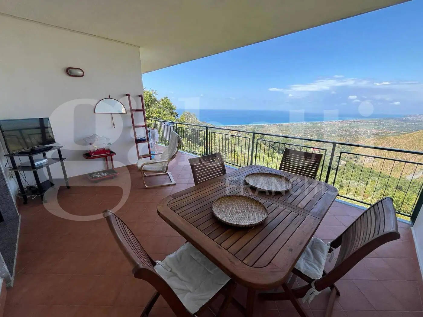 Appartamento in vendita a Maierà