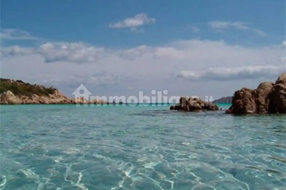 Casa indipendente in vendita a Olbia